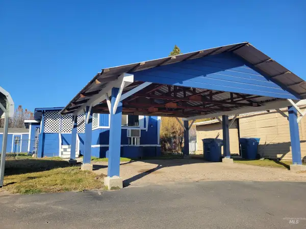 1410 W Flamingo Ave #91, Nampa, ID 83651