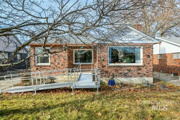 119 S. Holly Street, Nampa, ID 83686