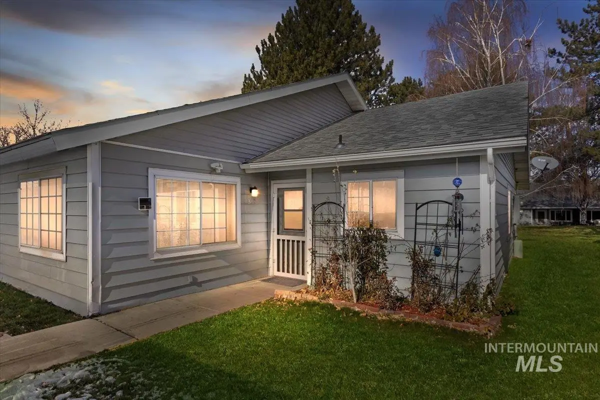 313 1/2 6th Ave N, Filer, ID 83328 - Image #1