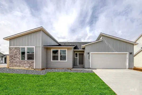 1611 Sunday River St, Middleton, ID 83644