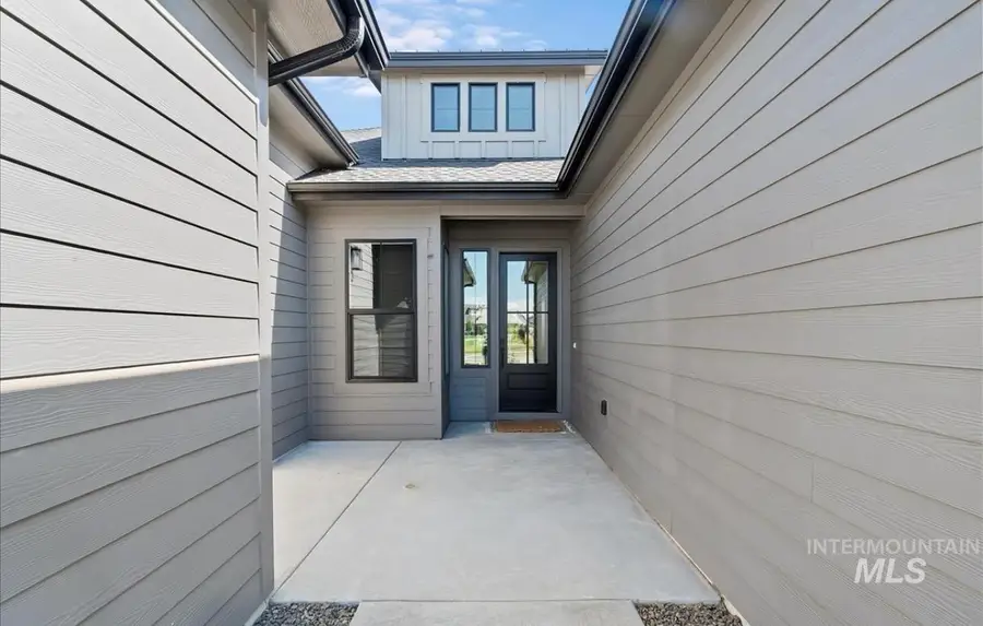 2047 E Blakehurst St, Kuna, ID 83634 - Image #2