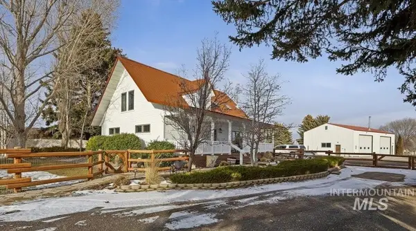 3384 N 4500 E, Murtaugh, ID 83344