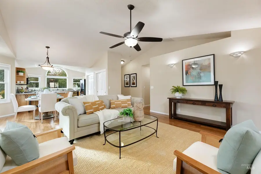 444 Morning Sun Ct., Nampa, ID 83686 - Image #2