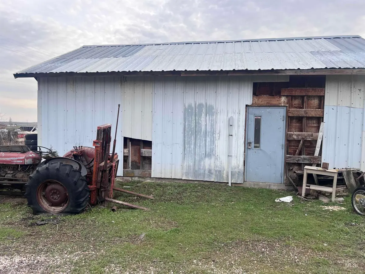 3967 Sand Hollow Rd, New Plymouth, ID 83655 - #1