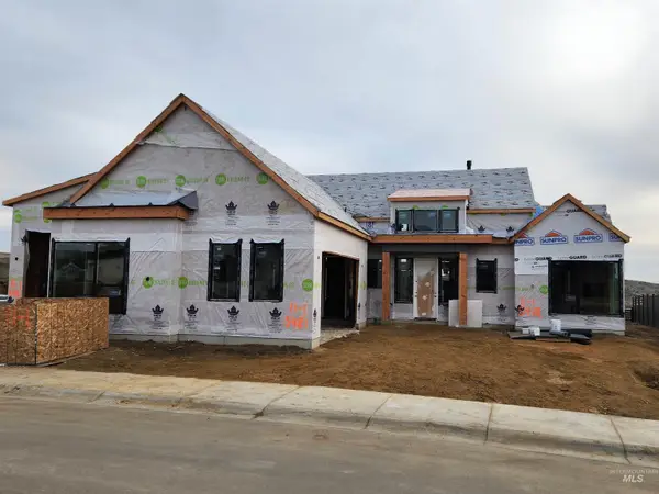 7351 N Firhill Pl, Eagle, ID 83616