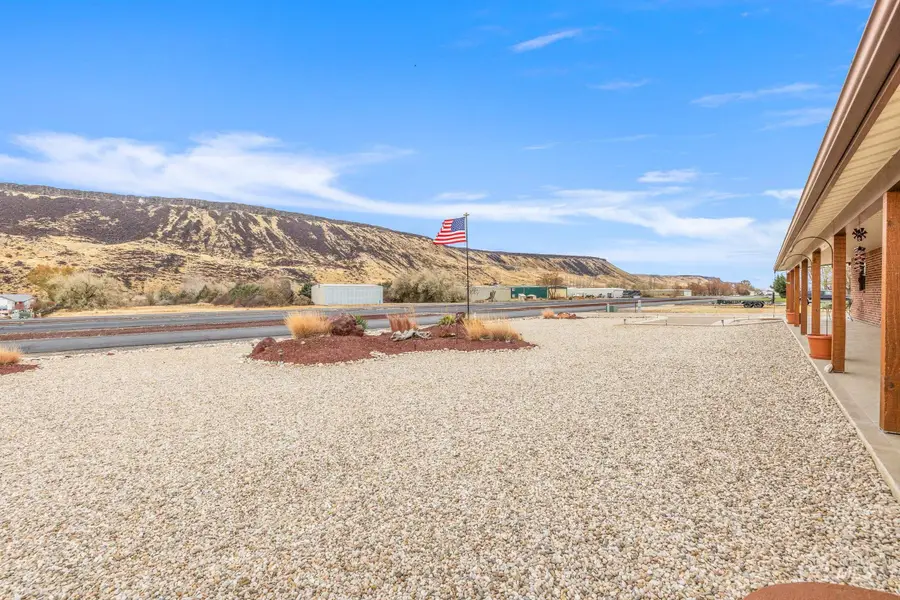 10514 Airpark Loop, Melba, ID 83641 - #2