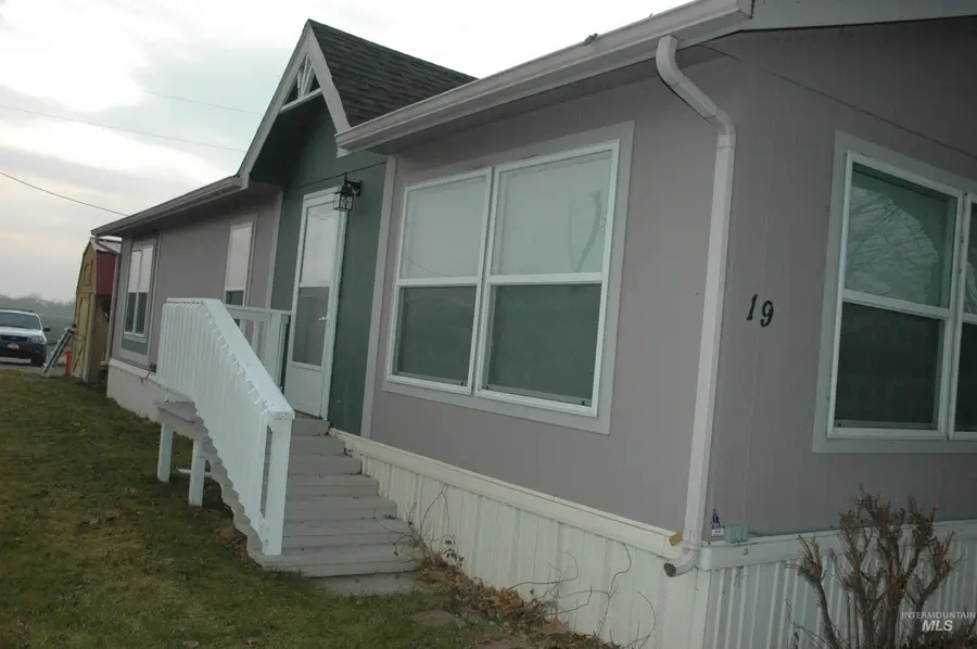 4030 River Resort Dr #19, Homedale, ID 83628 - #2