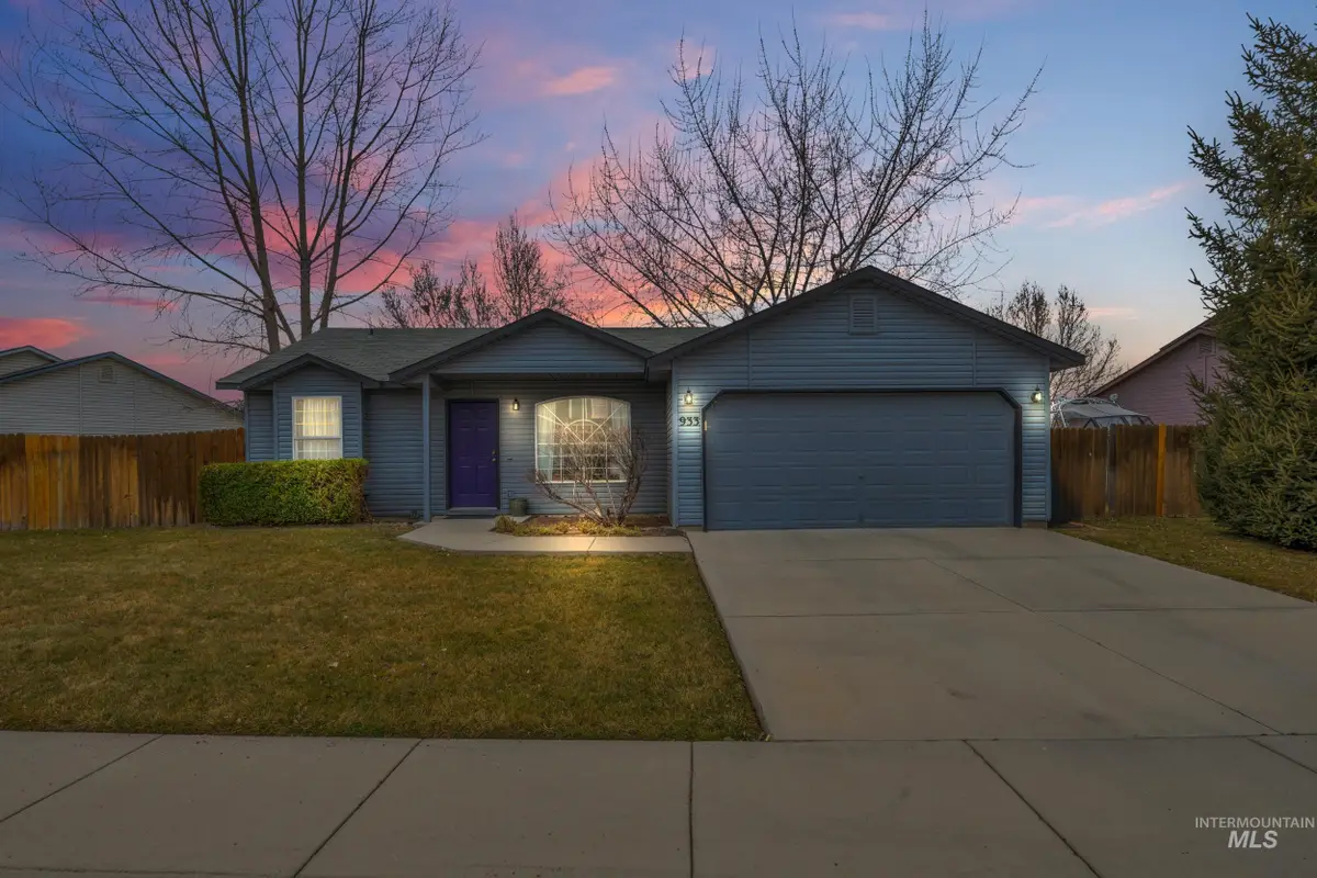 933 N Sluice Way, Kuna, ID 83634 - Image #1