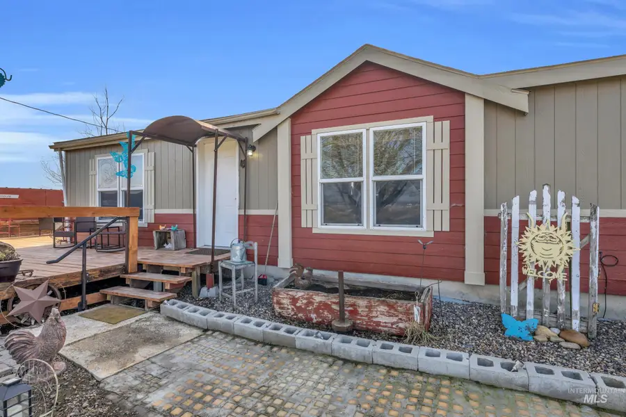 27699 Sand Rd, Parma, ID 83660 - Image #3