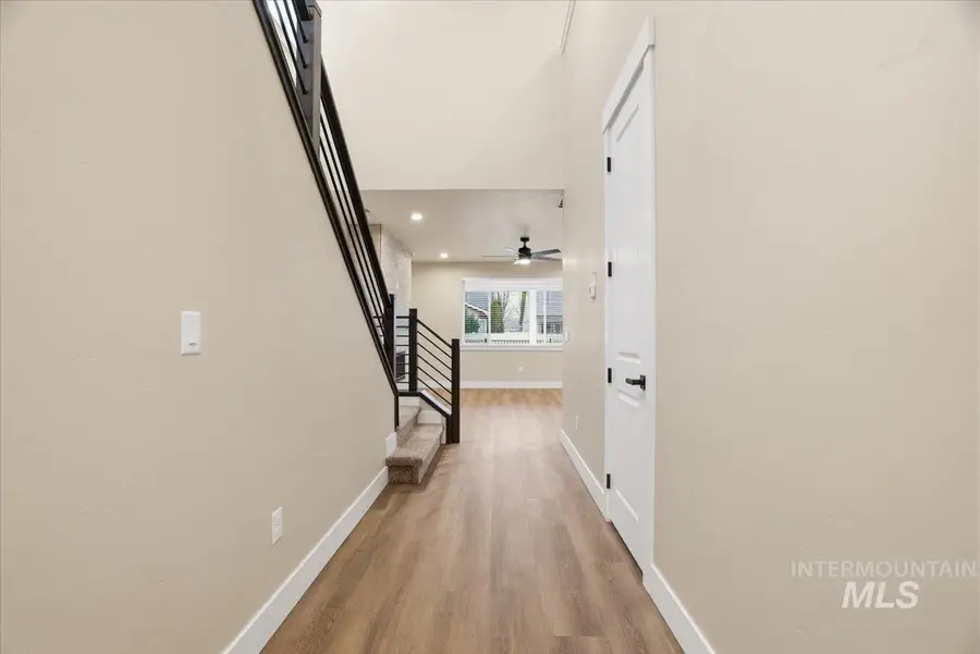 6135 N Senita Hills Ave, Meridian, ID 83646 - #3