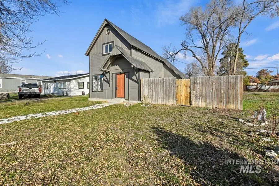 213 E Freeport Street, Caldwell, ID 83605 - #3