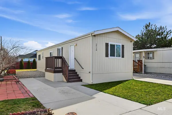 2710 N Pilgrim Lane, Boise, ID 83704