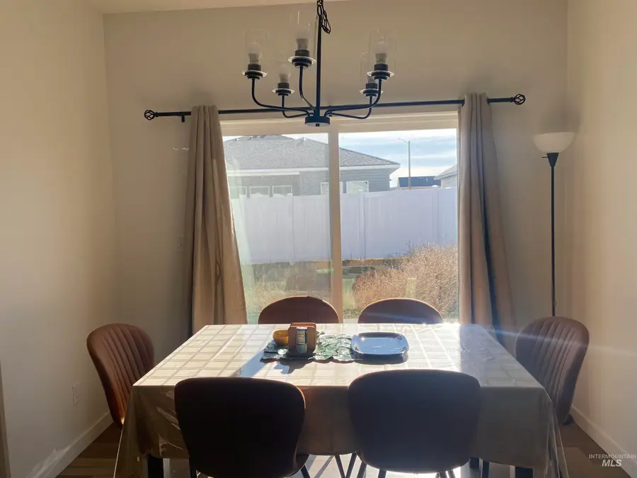 1265 Terra Ave, Twin Falls, ID 83301 - Image #2