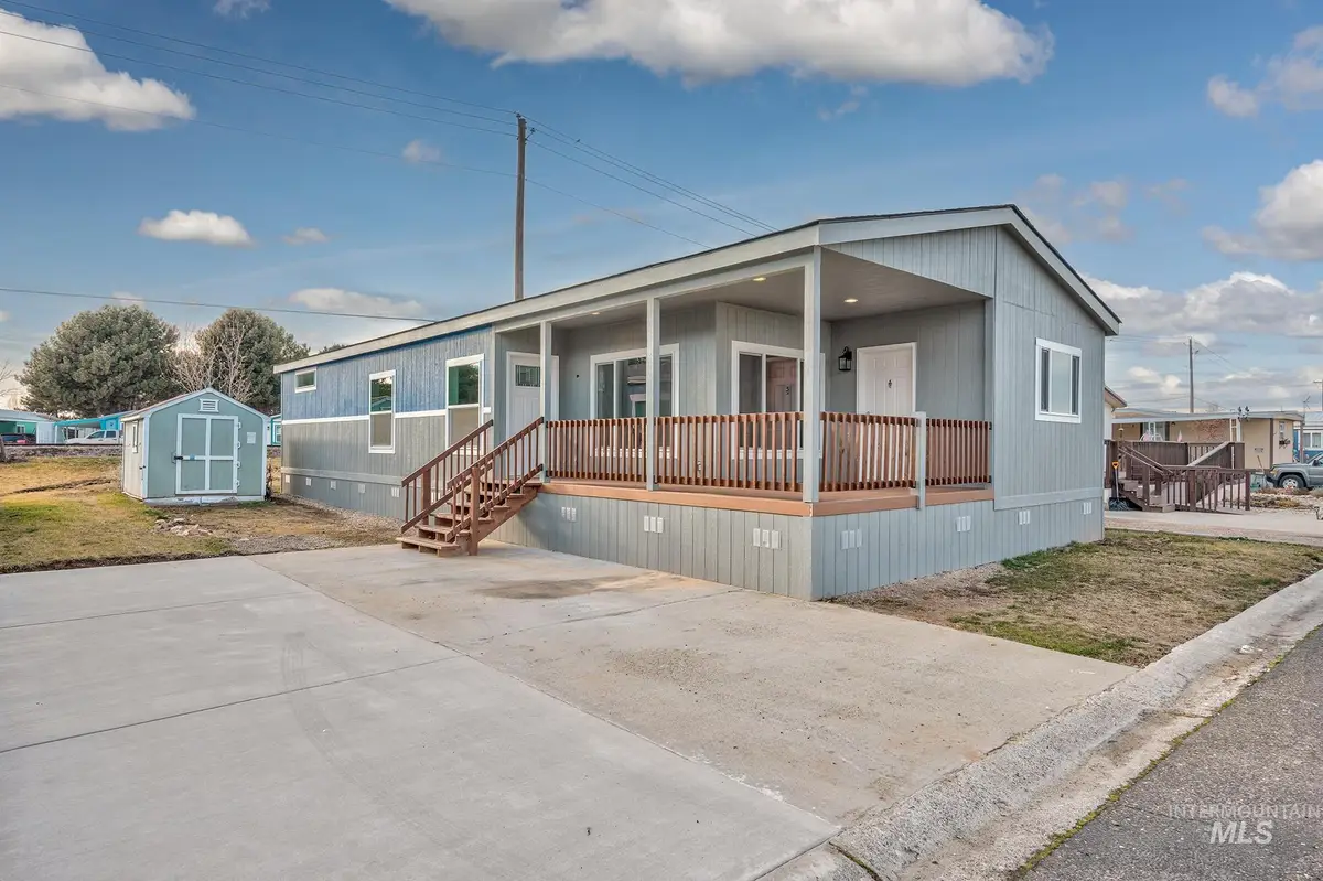 2750 Alden Rd #8, Fruitland, ID 83619 - Image #1