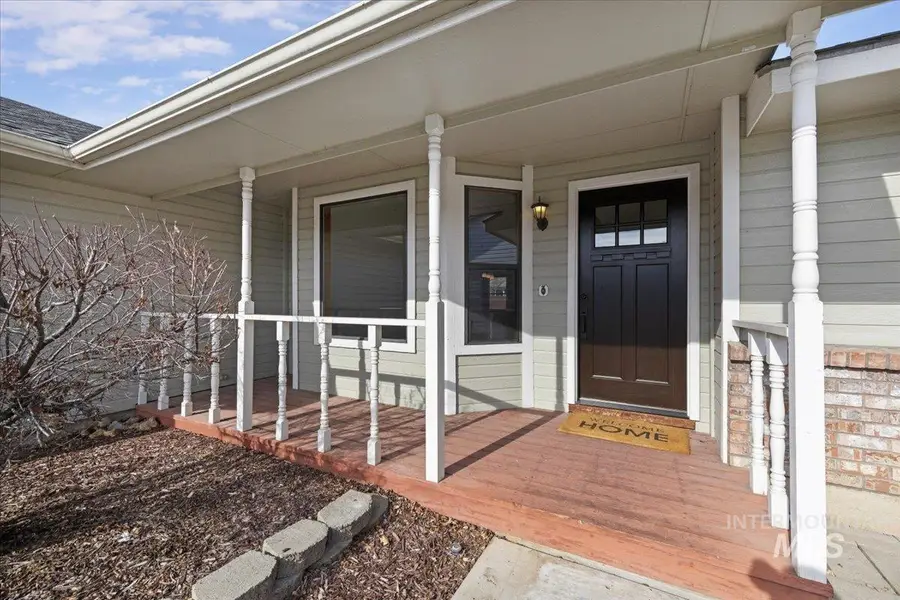 9698 W Linstock Ln, Boise, ID 83704 - #2