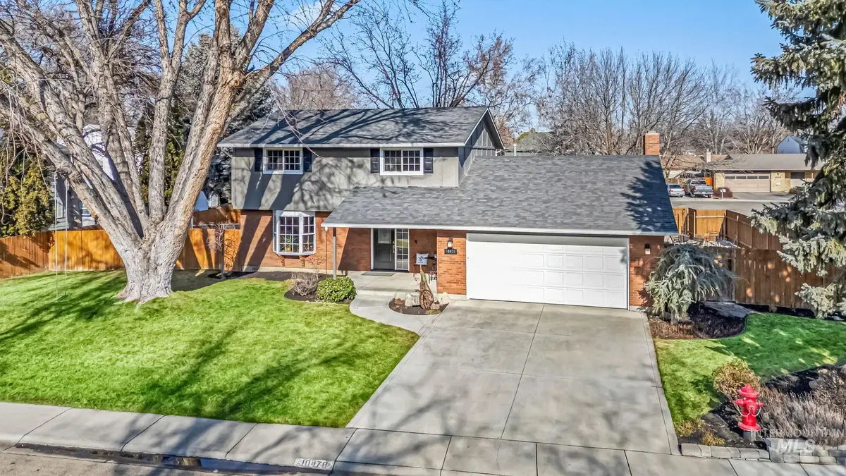 10470 Shadybrook Dr, Boise, ID 83704 - #1