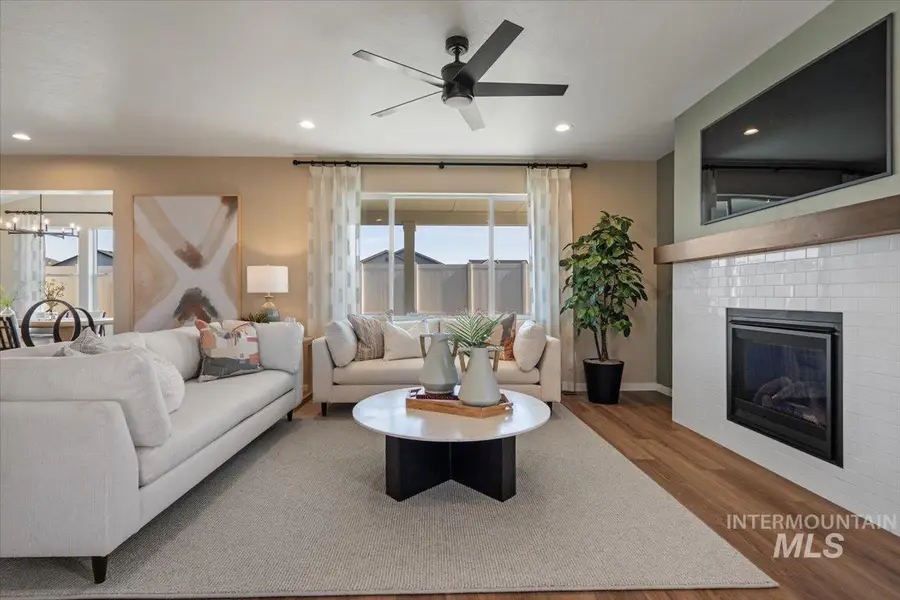 10545 W Trailheights St, Star, ID 83669 - #3