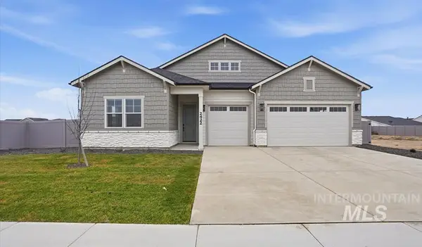 2422 N Kenora Ave, Star, ID 83669