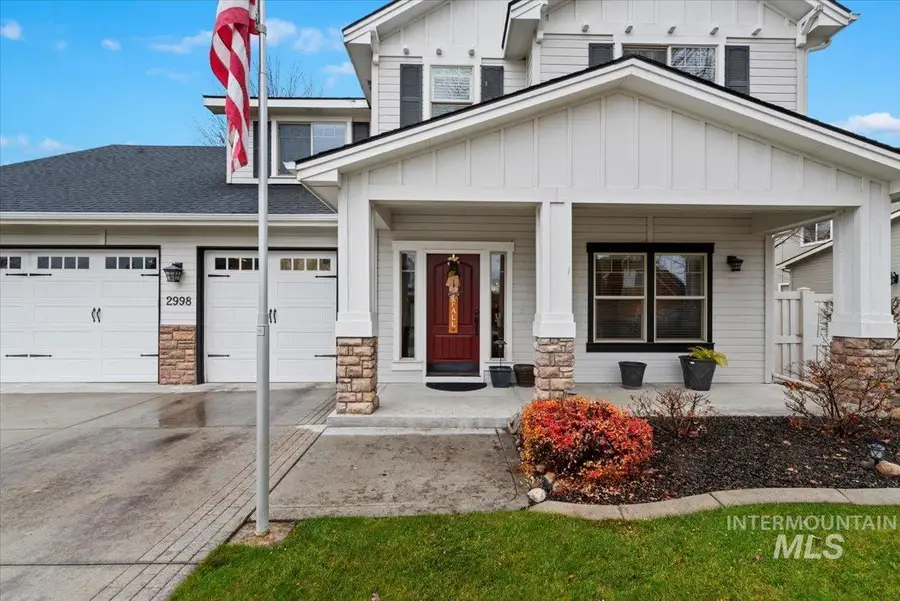 2998 E Shadowwolf Dr, Eagle, ID 83616 - Image #2