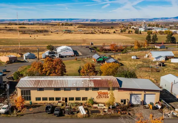 702 N D St, Grangeville, ID 83530