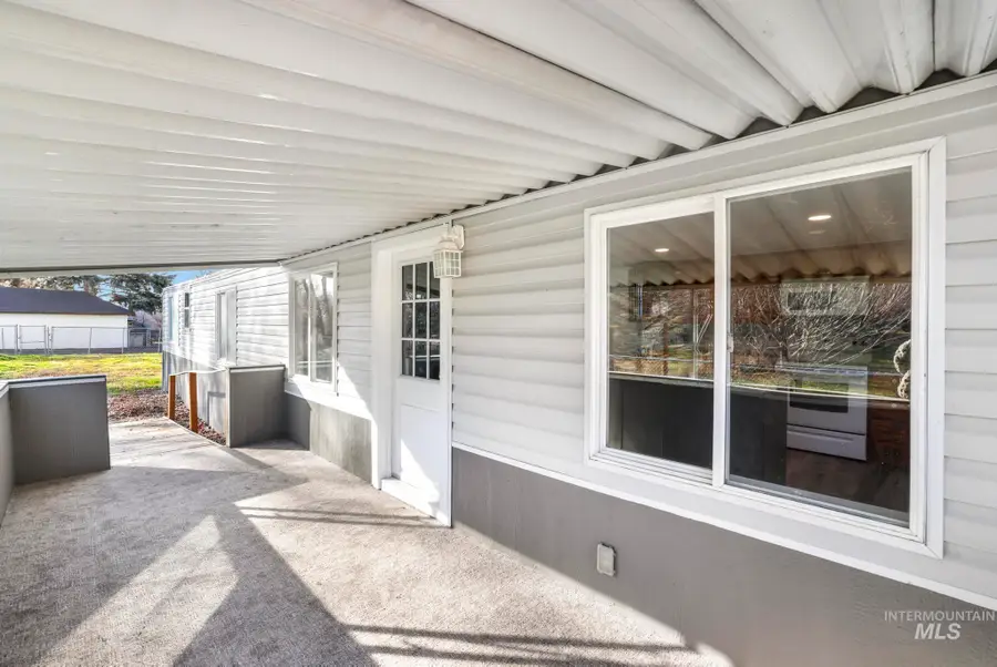 150 E Orchard, Hagerman, ID 83332 - #3