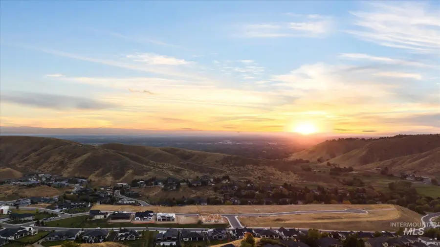 4537 N Accipiter Way, Boise, ID 83703 - Image #3