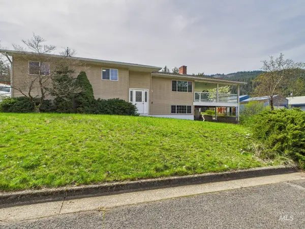 12686 Laqa Ave, Orofino, ID 83544