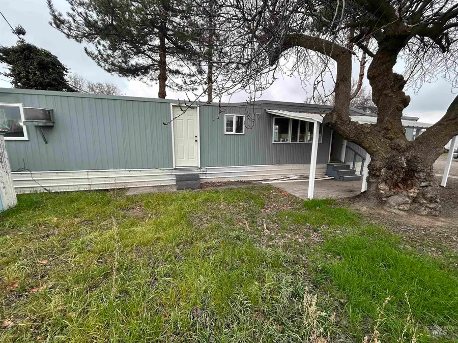 631 Warner Ave. #1, Lewiston, ID 83501 - #3