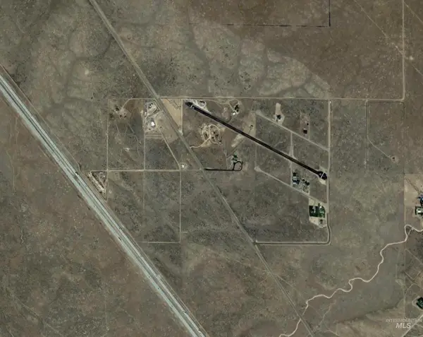 2785 Desert Wind Rd, Mountain Home, ID 83647