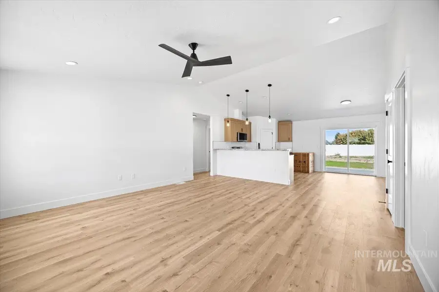 2186 Austin, Fruitland, ID 83619 - Image #2