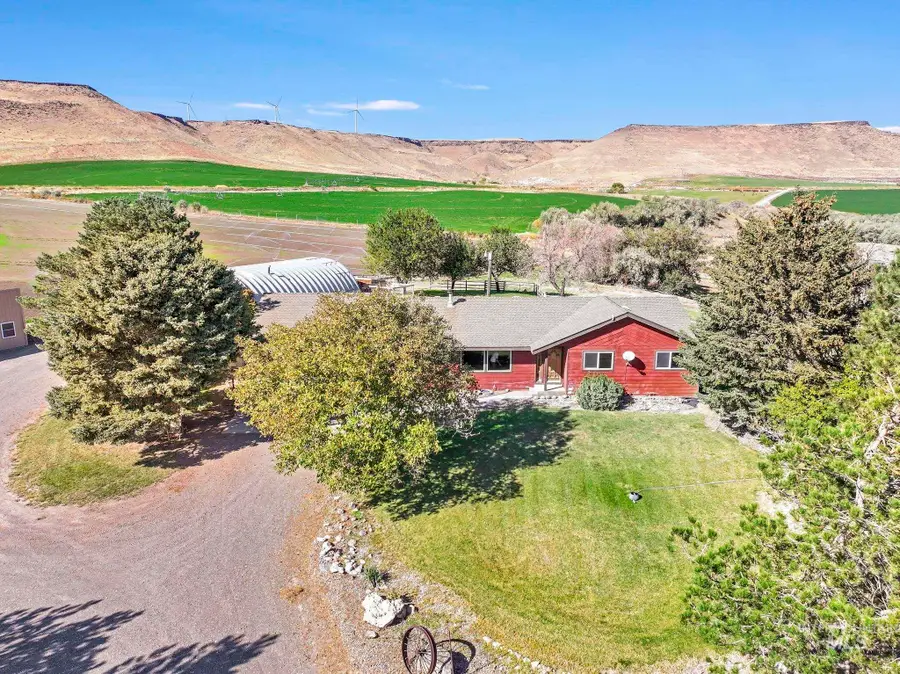 4296 W Arrow Head Dr, Glenns Ferry, ID 83623 - #2