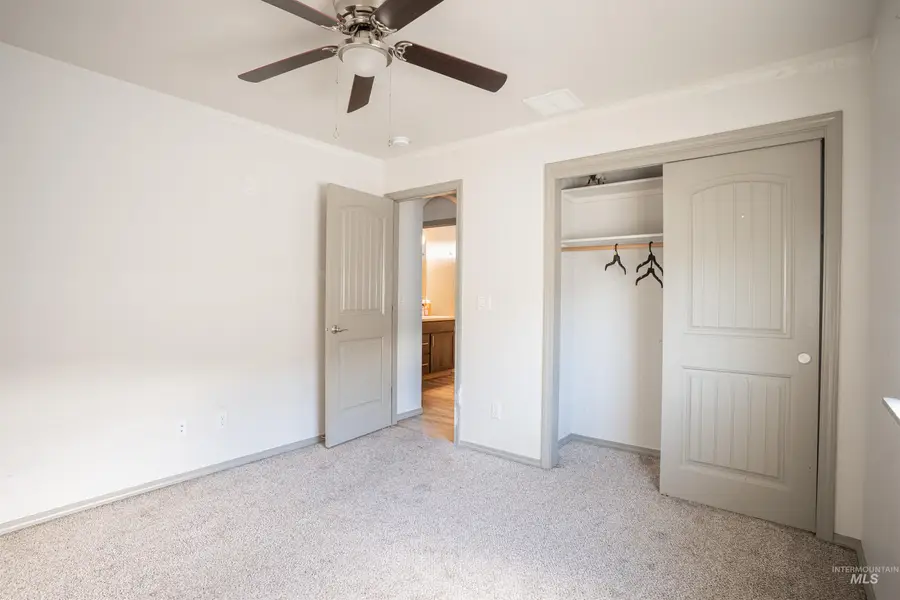 808 E Ave J, Jerome, ID 83338 - #3