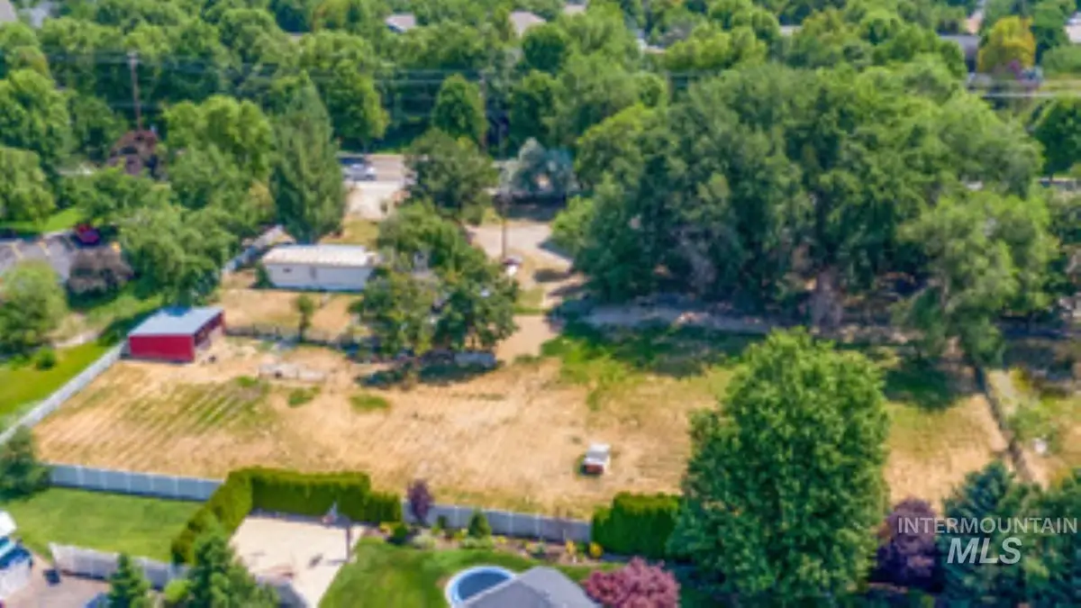 1119 N Eagle Rd, Eagle, ID 83616 - Image #1