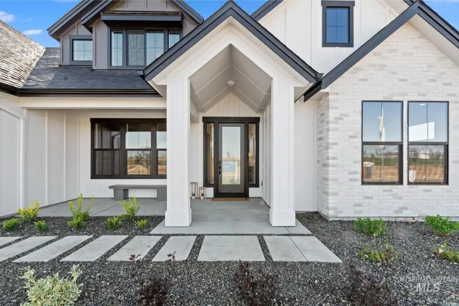 7755 W Flathead Lake St #Shasta XXL, Eagle, ID 83616 - #2