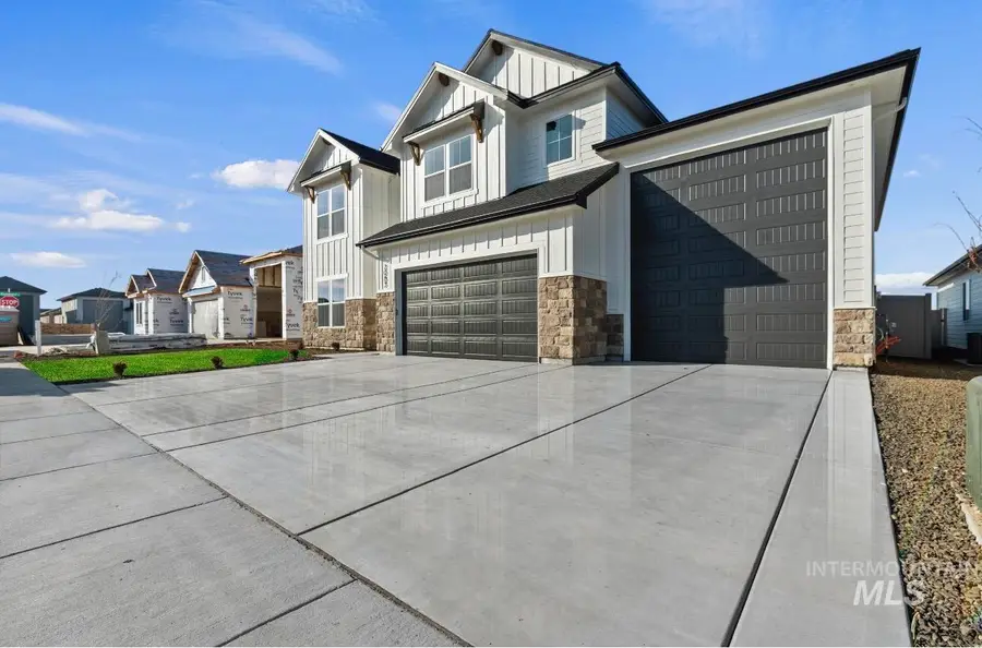 2083 N Rockdale Ave, Kuna, ID 83634 - #3