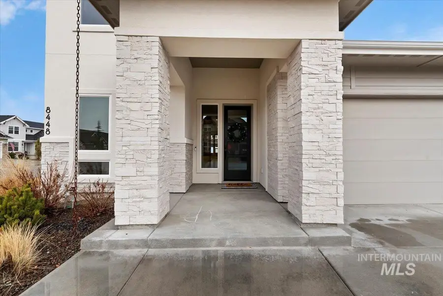 8448 W Brooks Dr, Boise, ID 83714 - #2