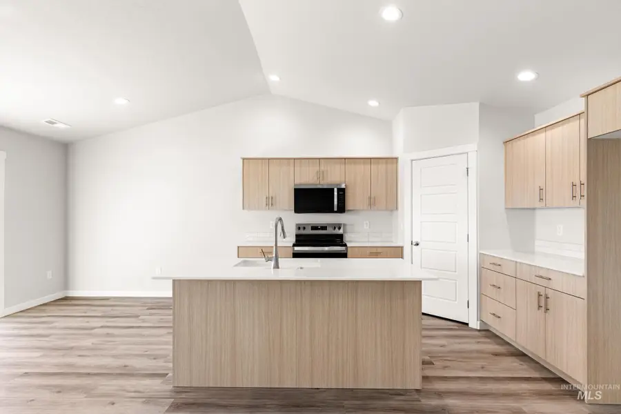 17676 N Boone Peak Ave, Nampa, ID 83687 - #3