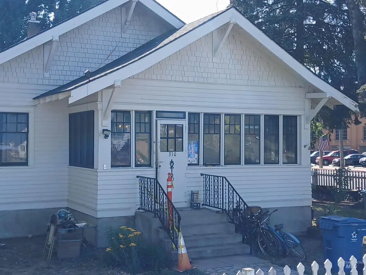 310 N 9th E, Mountain Home, ID 83647 - #1