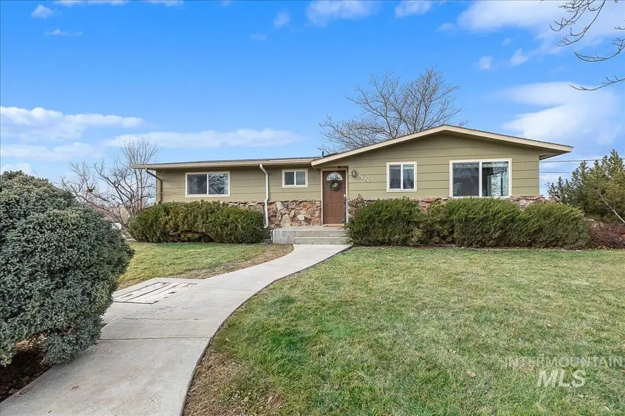 3804 Dorman Ave, Caldwell, ID 83605 - #2