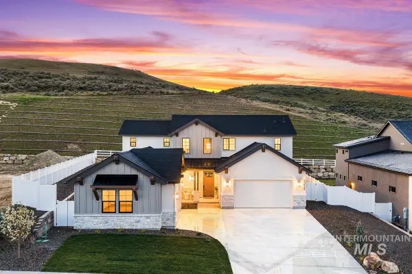 9262 W Sooty Grouse Ct, Boise, ID 83714