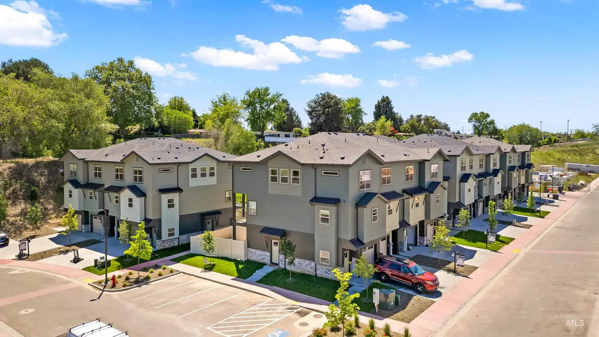 4331 W Waltz Lane, Garden City, ID 83714 - #1