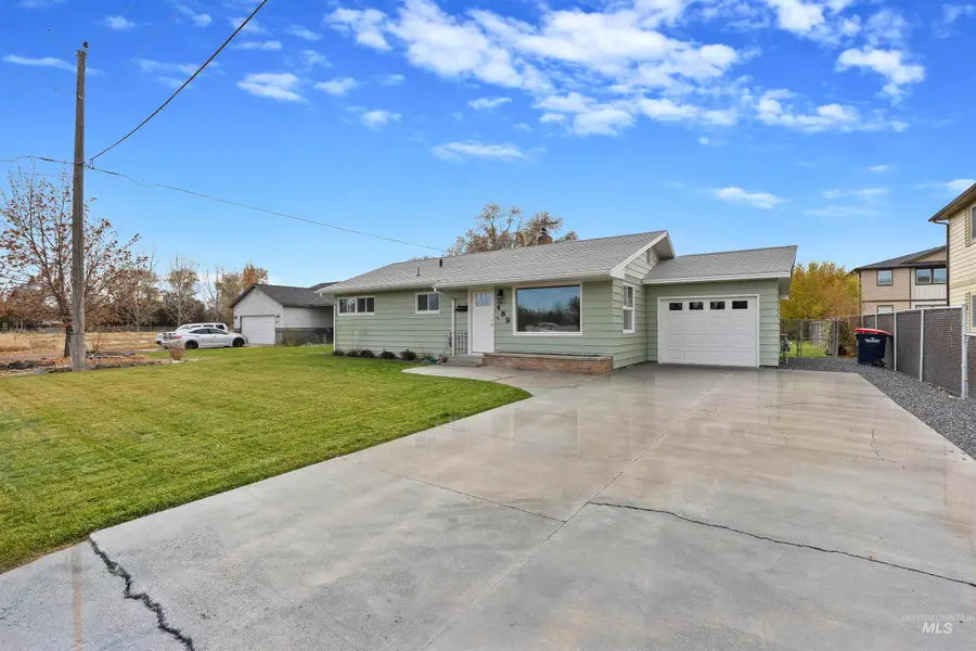 489 W Borah Ave, Twin Falls, ID 83301 - #2