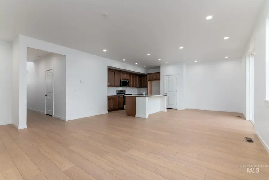 14750 Wing Spread Dr, Caldwell, ID 83607 - #2