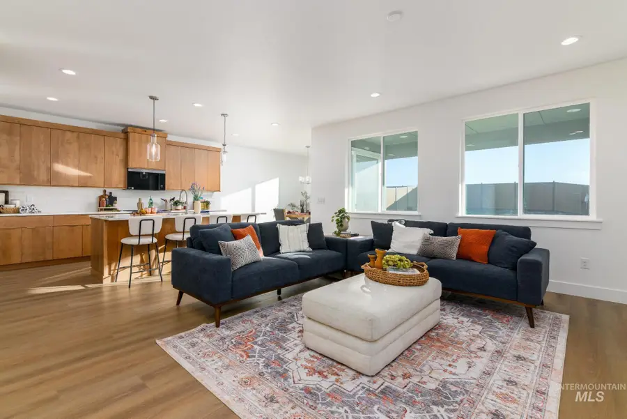 14866 Brown Pelican St, Caldwell, ID 83607 - #3