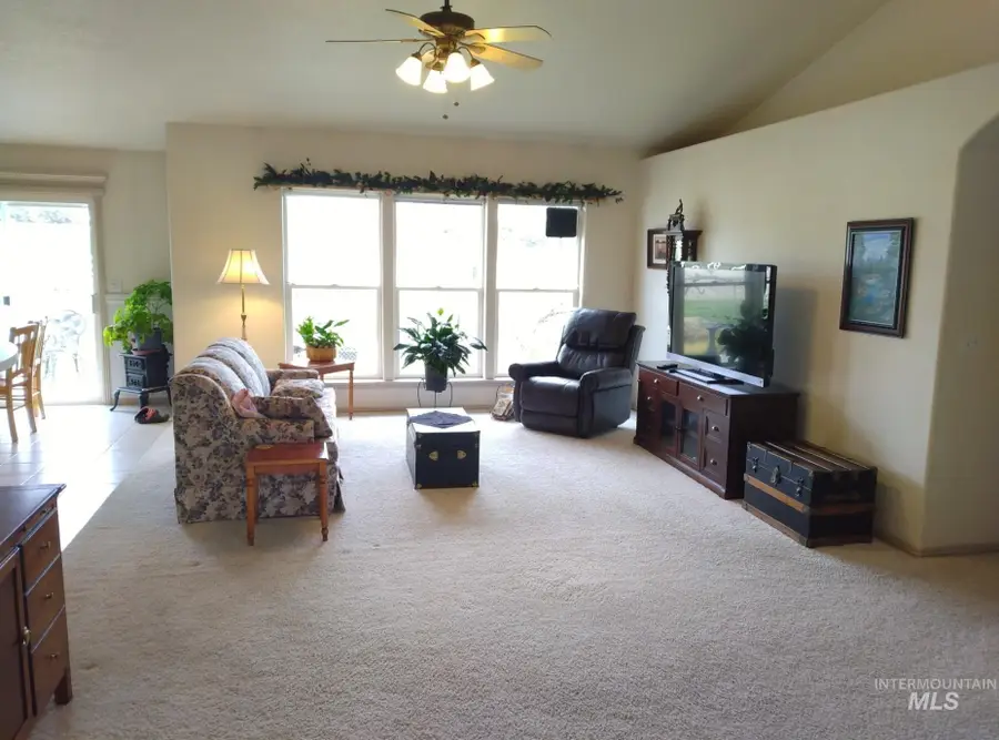 2920 E E Iowa Ave, Nampa, ID 83686 - #3