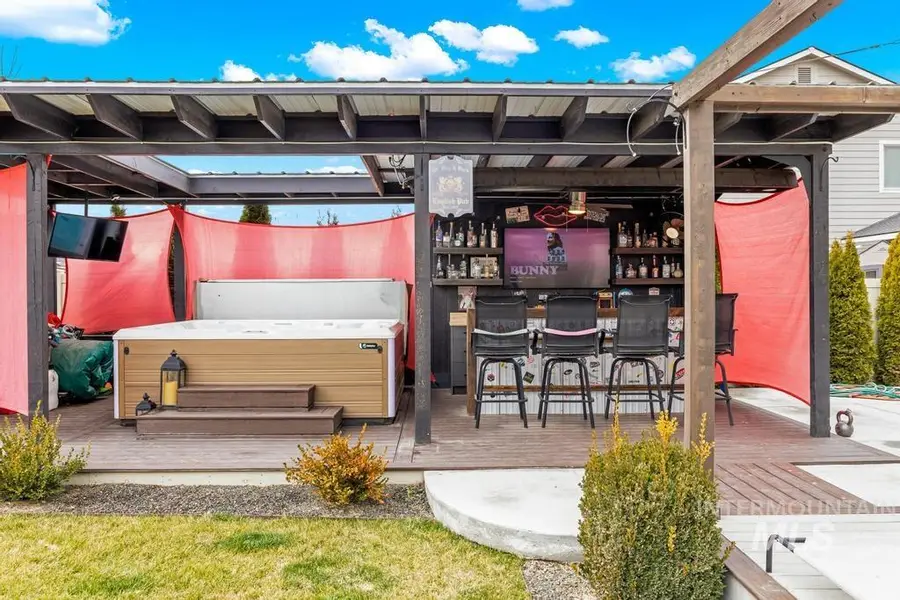 8433 E Rathdrum Dr, Nampa, ID 83687 - #3