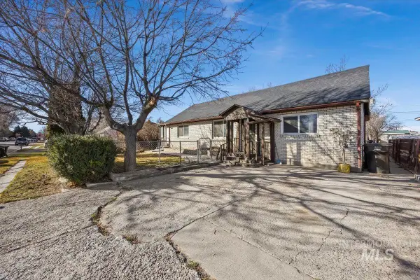 534 Miller Ave, Burley, ID 83318