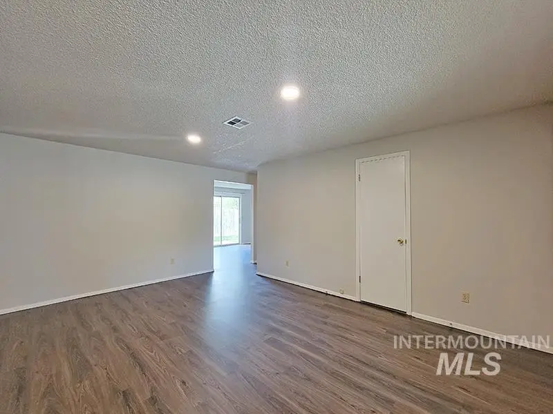 2061/2063 S Colorado Ave, Boise, ID 83706 - #3