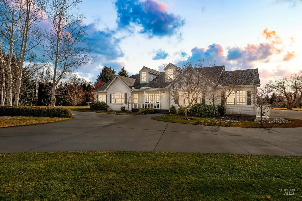 2525 N Equestrian Place, Eagle, ID 83616 - #1