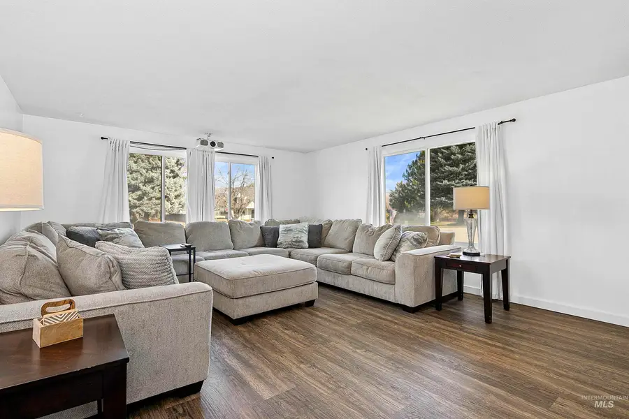 11835 W Savage Dr, Boise, ID 83713 - #2